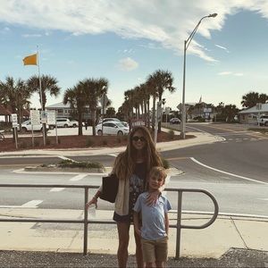 Meet your Posher, Taylor